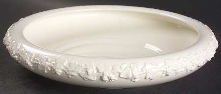 Cream Color on Cream Color (Plain Edge) 10" Gardenia Bowl