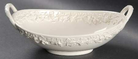 Cream Color on Cream Color (Plain Edge) 7" Oval Handled Bowl