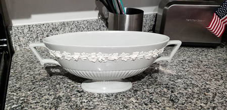 Cream Color on Celadon (Plain) 15" Oval Centerpiece
