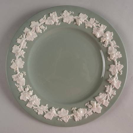 Cream Color on Celadon (Plain) Dinner Plate