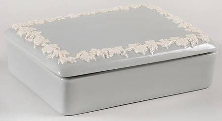 Cream Color on Celadon (Plain) Cigarette Box & Lid