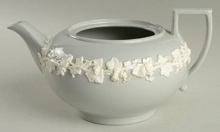 Cream Color on Grey (Plain) Teapot No Lid