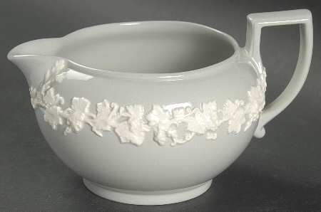 Cream Color on Grey (Plain) 146 Shape Creamer