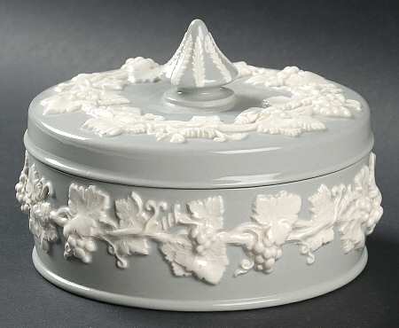 Cream Color on Grey (Plain) Large Spiked Knob Box