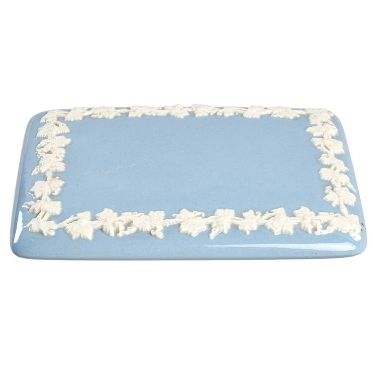 Cream Color on Lavender (Plain) Lid for Cigarette Box