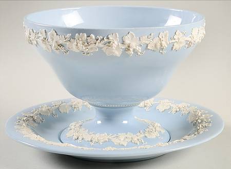 Cream Color on Lavender (Plain) 7" Footed Bowl & Underplate
