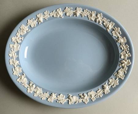 Cream Color on Lavender (Plain) 10" Oval Serving Platter