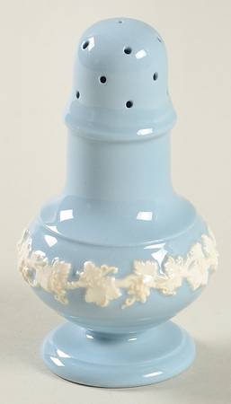 Cream Color on Lavender (Plain) Pepper Shaker (16 Holes)