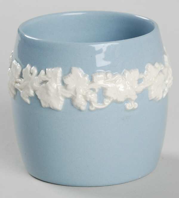 Cream Color on Lavender (Plain) Cigarette Holder