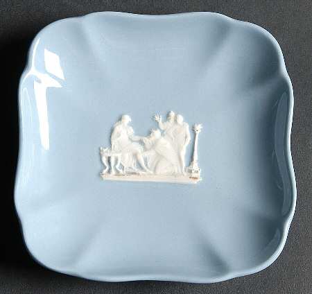 Cream Color on Lavender (Plain) Square Tray