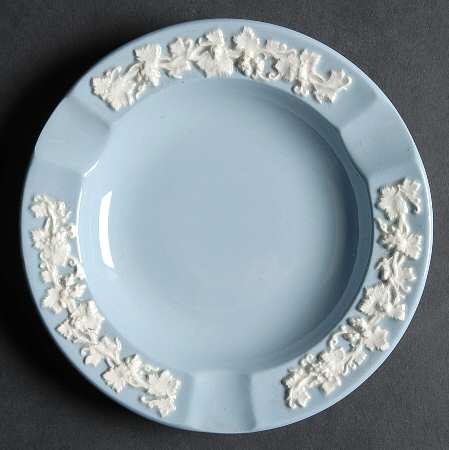 Cream Color on Lavender (Plain) 5" Round Ashtray