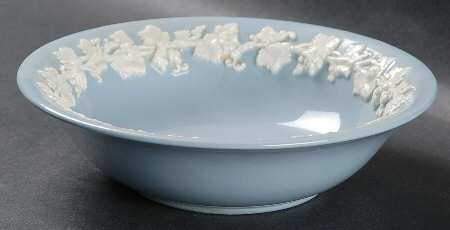 Cream Color on Lavender (Plain) Coupe Cereal Bowl