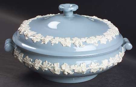 Cream Color on Lavender (Plain) Round Covered Vegetable