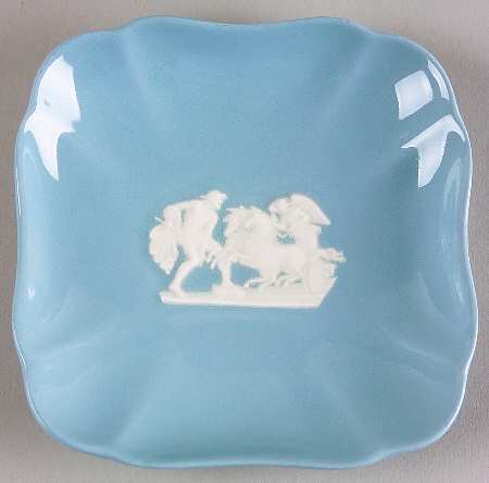 Cream Color on Lavender (Plain) Square Tray