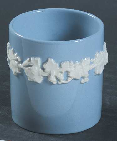 Cream Color on Lavender (Plain) Cigarette Holder