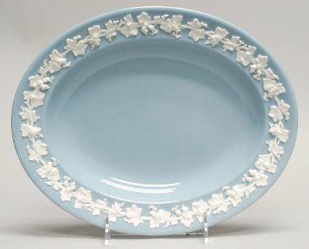 Cream Color on Lavender (Plain) 12" Oval Serving Platter