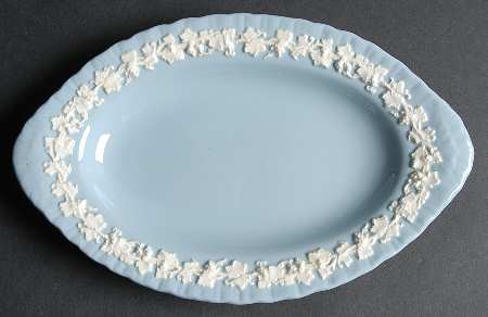 Cream Color on Lavender (Shell Edge) Relish/Gravy Underplate