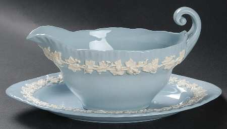 Cream Color on Lavender (Shell Edge) Gravy Boat & Underplate/Relish