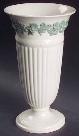 Celadon On Cream Color (Plain Edge) 8" Vase