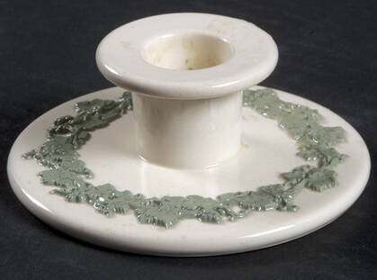 Celadon On Cream Color (Plain Edge) Single Light Candlestick