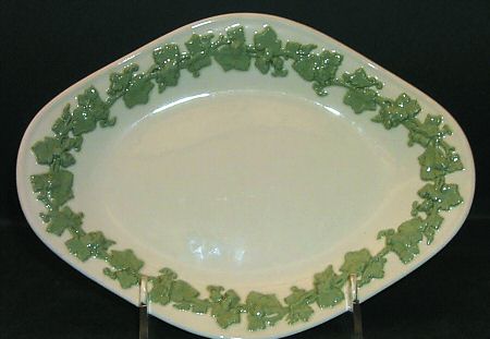 Celadon On Cream Color (Plain Edge) Pickle Dish