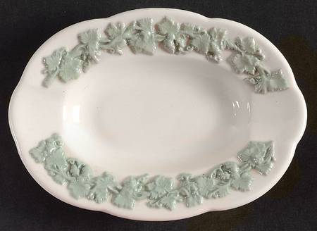 Celadon On Cream Color (Plain Edge) Oval Ashtray