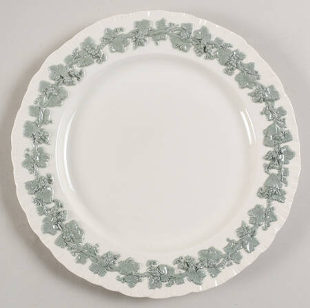 Celadon On Cream Color (Shelledge) Dinner Plate