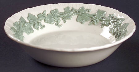 Celadon On Cream Color (Shelledge) Fruit/Dessert (Sauce) Bowl