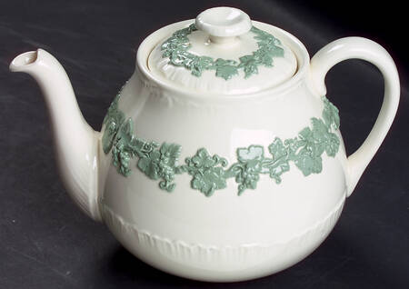Celadon On Cream Color (Shelledge) Teapot & Lid