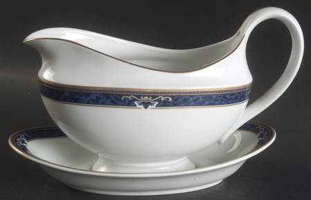 Chadwick Gravy Boat & Underplate