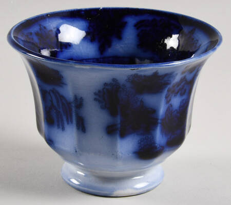 Chapoo (Flow Blue) Footed Cup