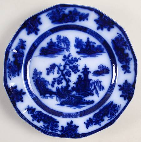 Chapoo (Flow Blue) Luncheon Plate