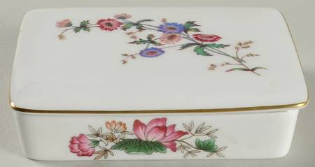 Charnwood (Bone) Cigarette Box & Lid
