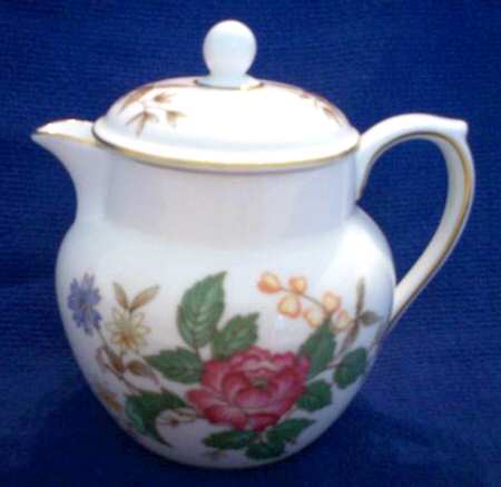 Charnwood (Bone) Large Syrup with Lid