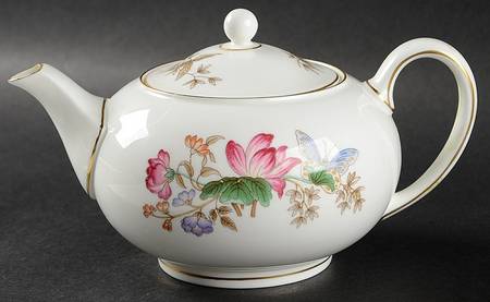 Charnwood (Bone) Mini Teapot & Lid