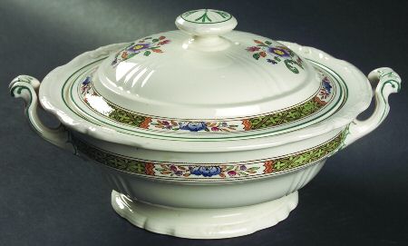 Chatham Round Covered Vegetable