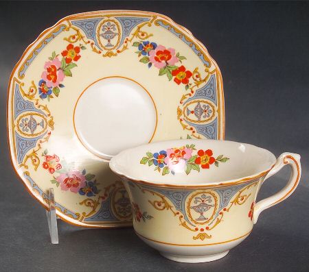 Chateau Flat Cup & Saucer Set