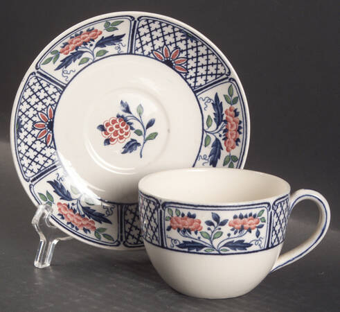 Cheadle Flat Cup & Saucer Set