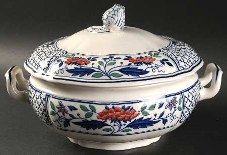 Cheadle Round Covered Vegetable