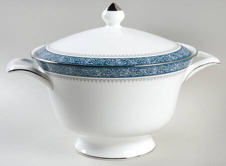 Cheltenham Round Covered Vegetable