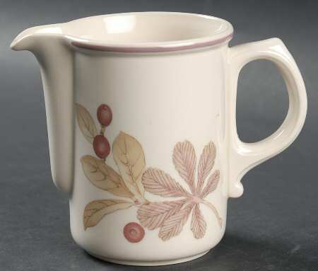 Chestnut Creamer