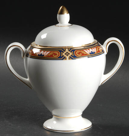 Chippendale Blue and Rust Globe Shape Sugar Bowl & Lid