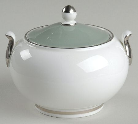 Chinese Green 146 Shape Sugar Bowl & Lid