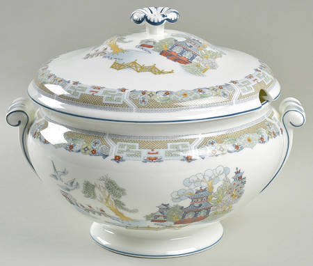 Chinese Legend Tureen &  Lid