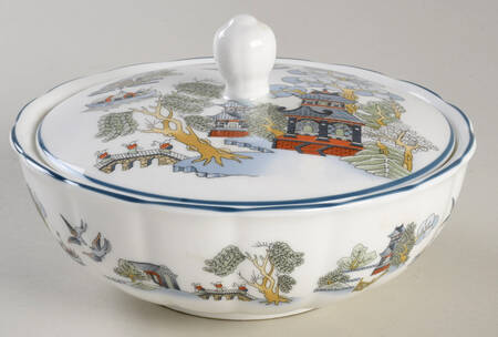 Chinese Legend Murray Dish with Lid