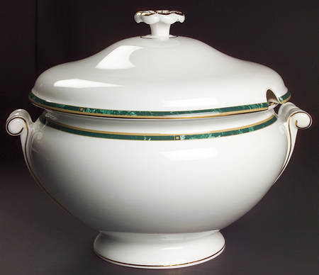 Chorale Tureen &  Lid