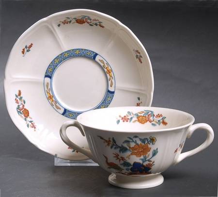 Chinese Teal Footed Cream Soup Bowl & Saucer Set