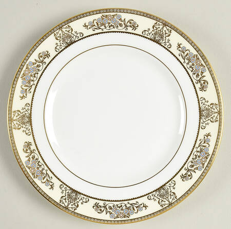Cliveden Ivory Dessert/Pie Plate