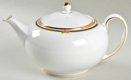 Clio Teapot & Lid