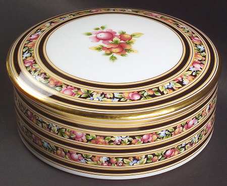 Clio 5" Round Box & Lid by Wedgwood
